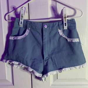Cotton lace shorts